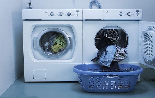 Một số phương pháp làm sạch rèm đặc biệt